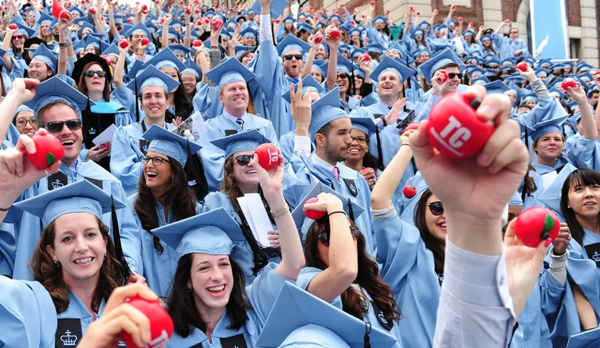 Graduating students from Teachers College during commencement ceremony